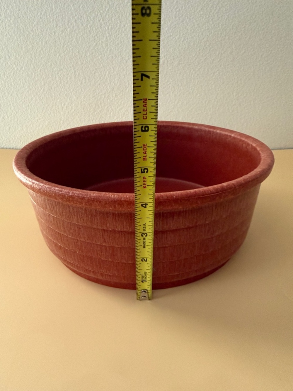 Red Round Decorative Bowl - Pet